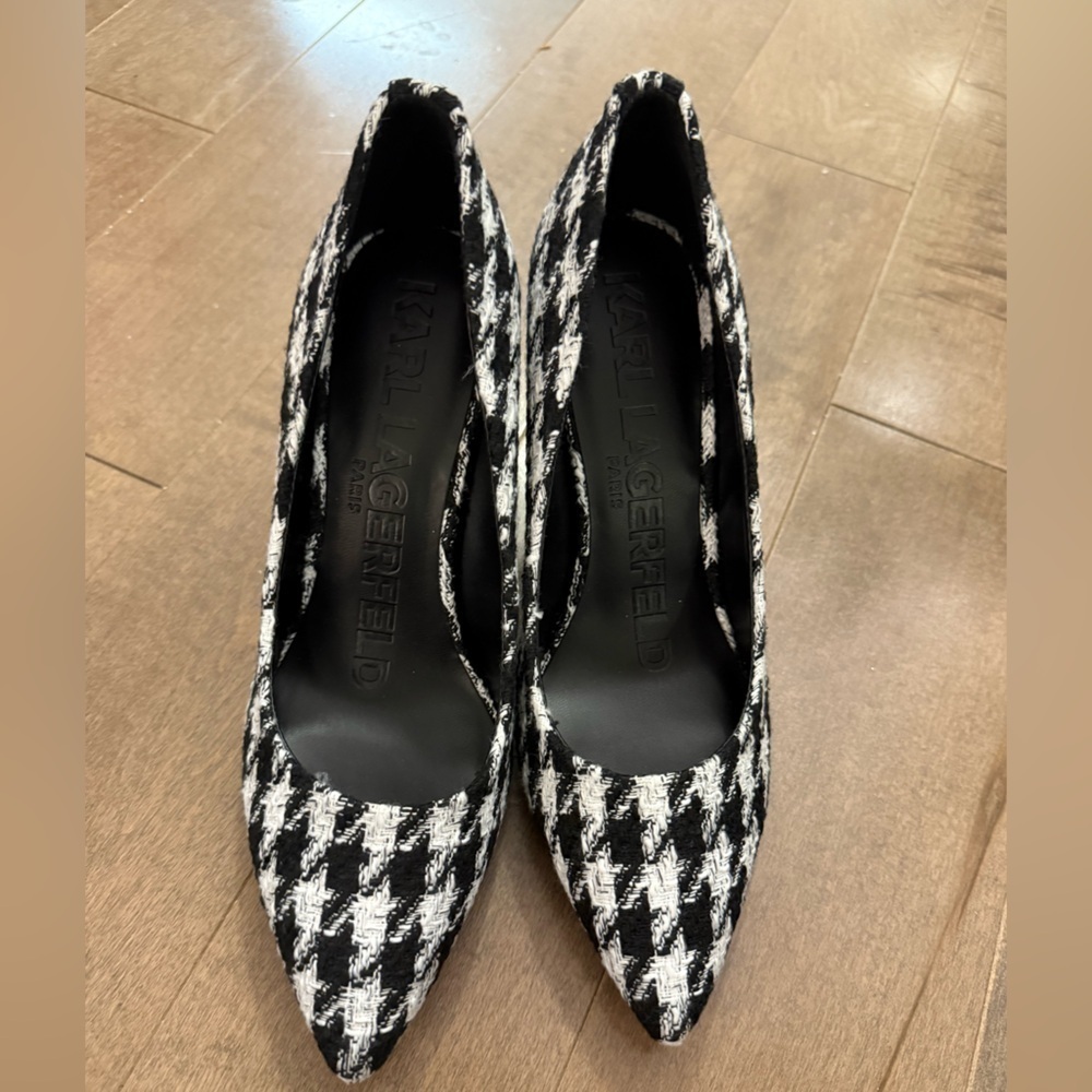 Karl Lagerfeld Paris New Houndstooth Royale pointed toe pumps- size 7.5